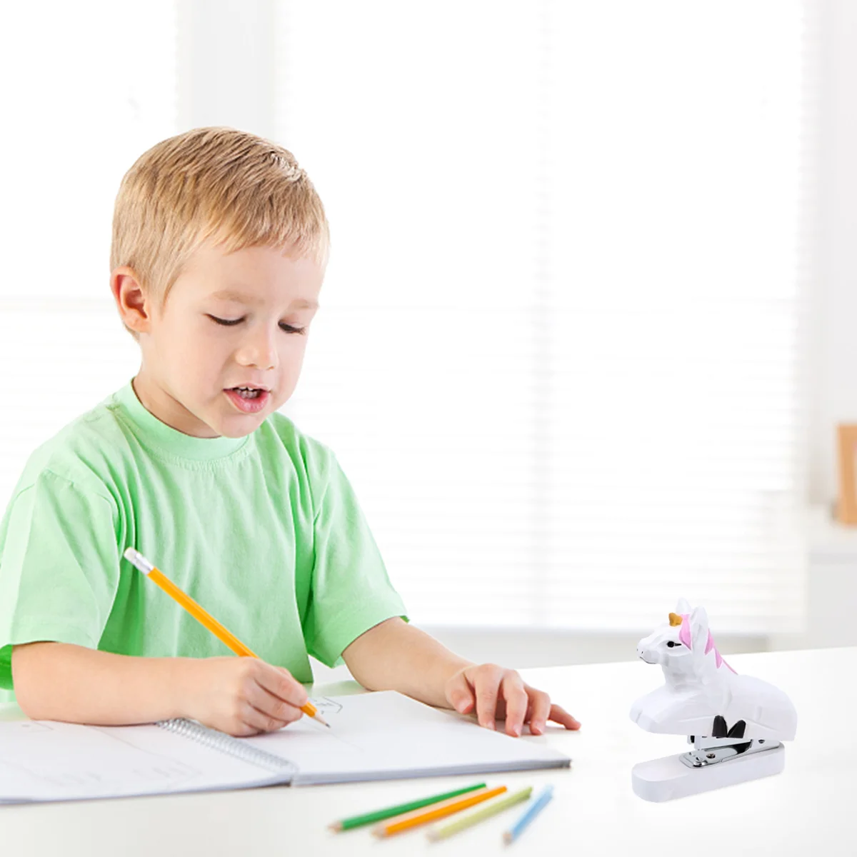 Miniaturtiere, Studenten-Briefpapier, Holzbuch, Kanalisation, manuelle Heftmaschine für Kinder