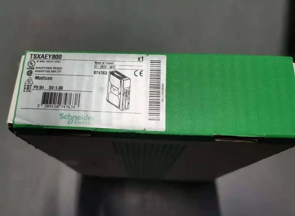 

New In Box Schneider PLC Module TSXAEY800