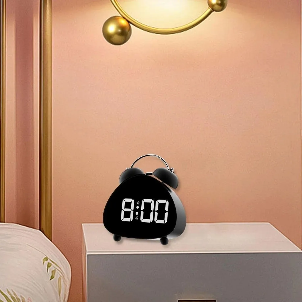 LED Electronic Display LED Clock Mechanical Ringing Super Loud Sound Digital Alarm Clock Plastic Vintage Tabletop Clock