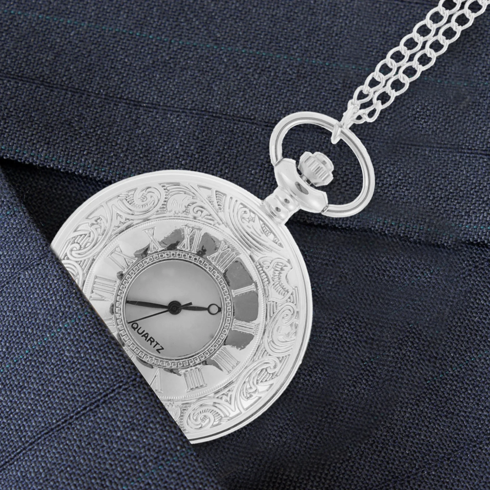 ساعة جيب ريترو بأرقام رومانية، حافظة معدنية عتيقة، ساعة كلاسيكية خفيفة الوزن للارتداء اليومي وإكسسوارات السفر للرجال #4