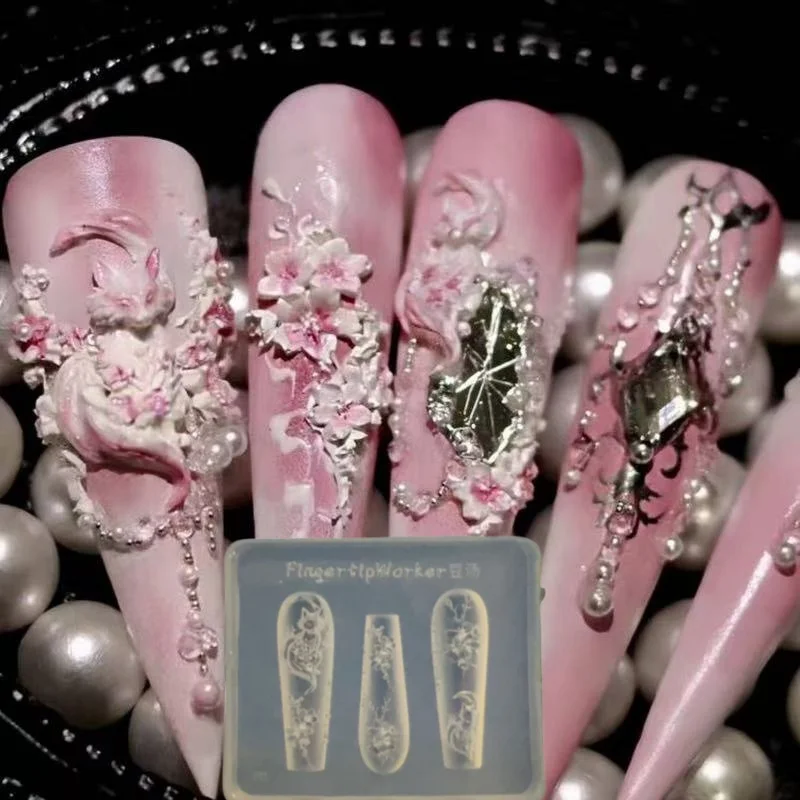 Flower Fox Transparent Silicone Nail Molds DIY Nail Art Decoration Manicure Design Tools 3D Acrylic Nail Art Carving Mold Charms