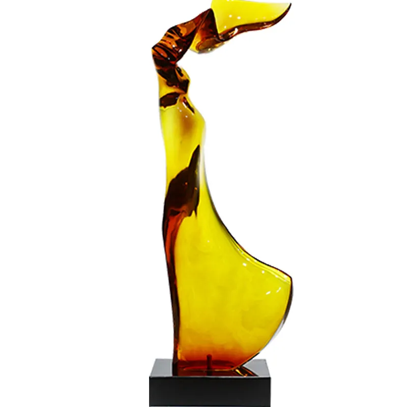 LMM creative transparent abstract sculpture model house entrance decoration