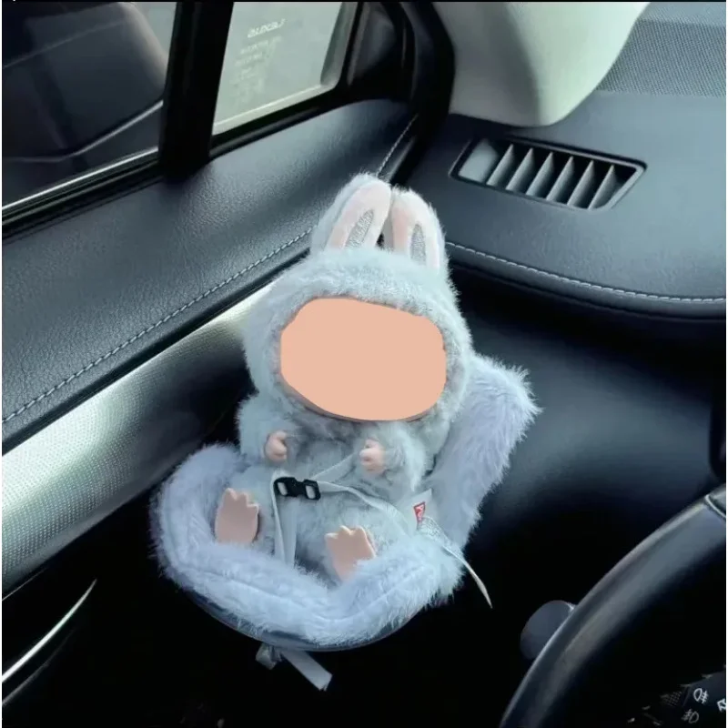 دمية صغيرة قطيفة مقعد السلامة Kawaii Labubu المعبود Kpop دمية أفخم مقعد سيارة الهواء رائحة العلاج الديكور سيارة حلية الهدايا