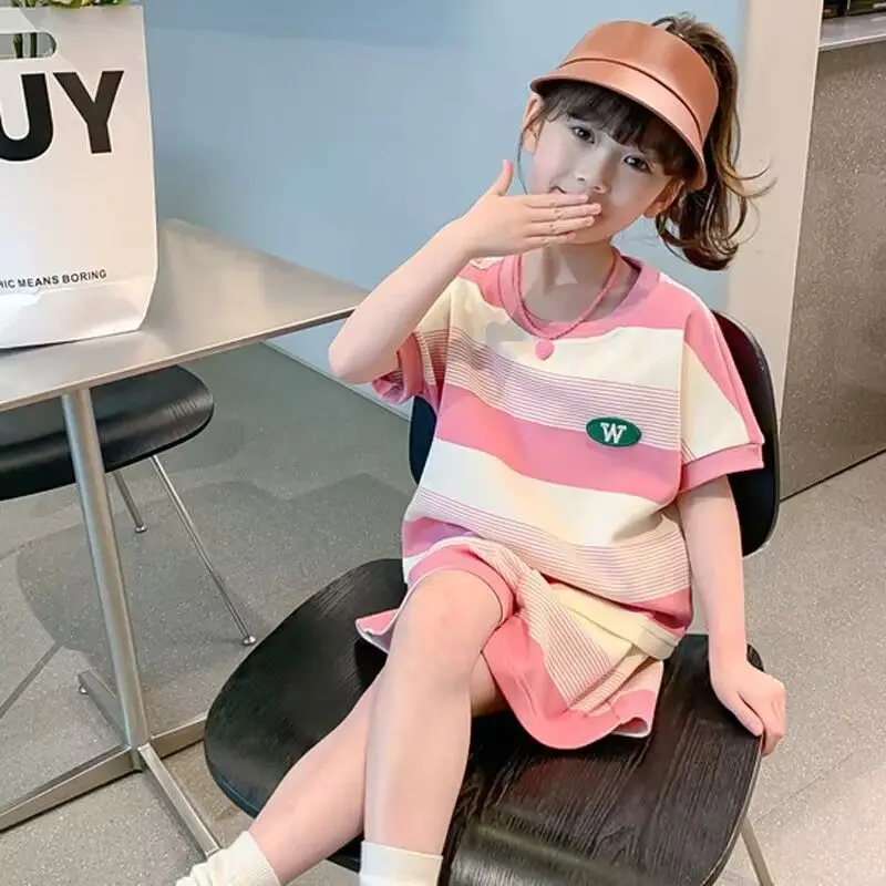 

Girls' Summer Suits 2023 New Children's Summer Little Girl Fashionable Children's Clothing Two-Piece Set