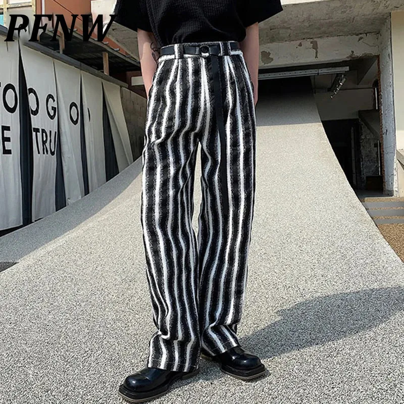 

PFNW Chic Male Causal Trousers Belt Design Personality Washed Stripe Pockets Men's Wide Leg Pants New Trend Spring 2024 9C4001