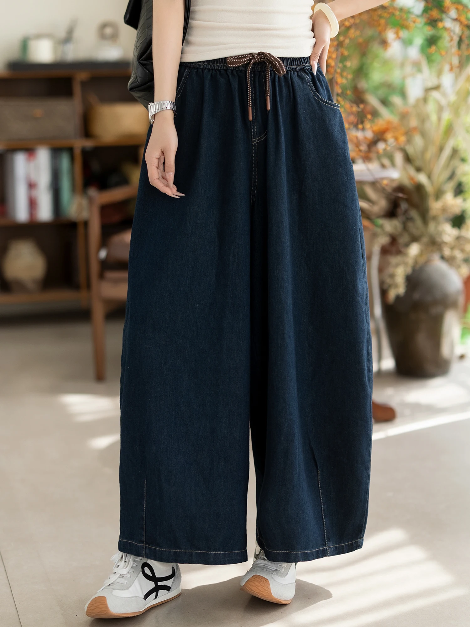 

Повседневные женские джинсы с высокой талией и прямыми штанинами, на эластичной резинке и шнурке, свободные, стройнящие, больших размеров, из смесового хлопка