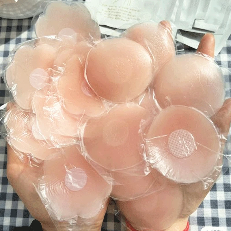 

2022 Women Breast Heart Shaped Lift Nipple Cover Reusable Invisible Adhesive Petals Strapless Backless Bra Silicone Nipple Pad