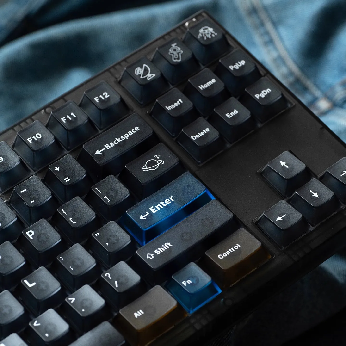 

GMK 153 keys Original Translucent Keycaps PC Dye Subbed Key Caps Cherry Profile Keycap With 2.25U 2.75U 3U 7U Spacebar ISO Enter