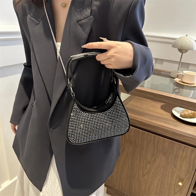 LEFTSIDE Small Cute Design Crossbody Bags for Women 2024 Trend Fashion Rivets Chain Party Handbags and Purses Y2K Shoulder Bag