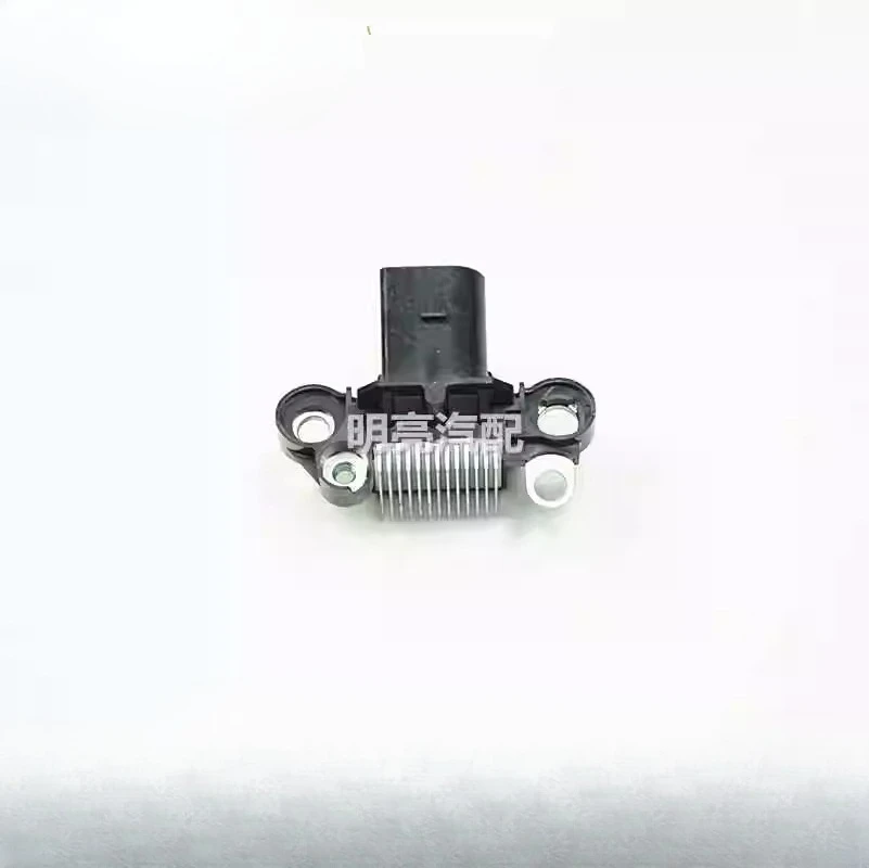 1pcs For Nissan Teana Generator Regulator
