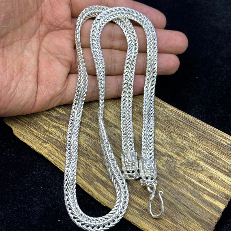 Vintage Unisex Miao‑Style Necklace Tibetan‑Silver‑Tone Craft Bold Masculine Design High‑Grade Fashion Neck Decoration Jewelry