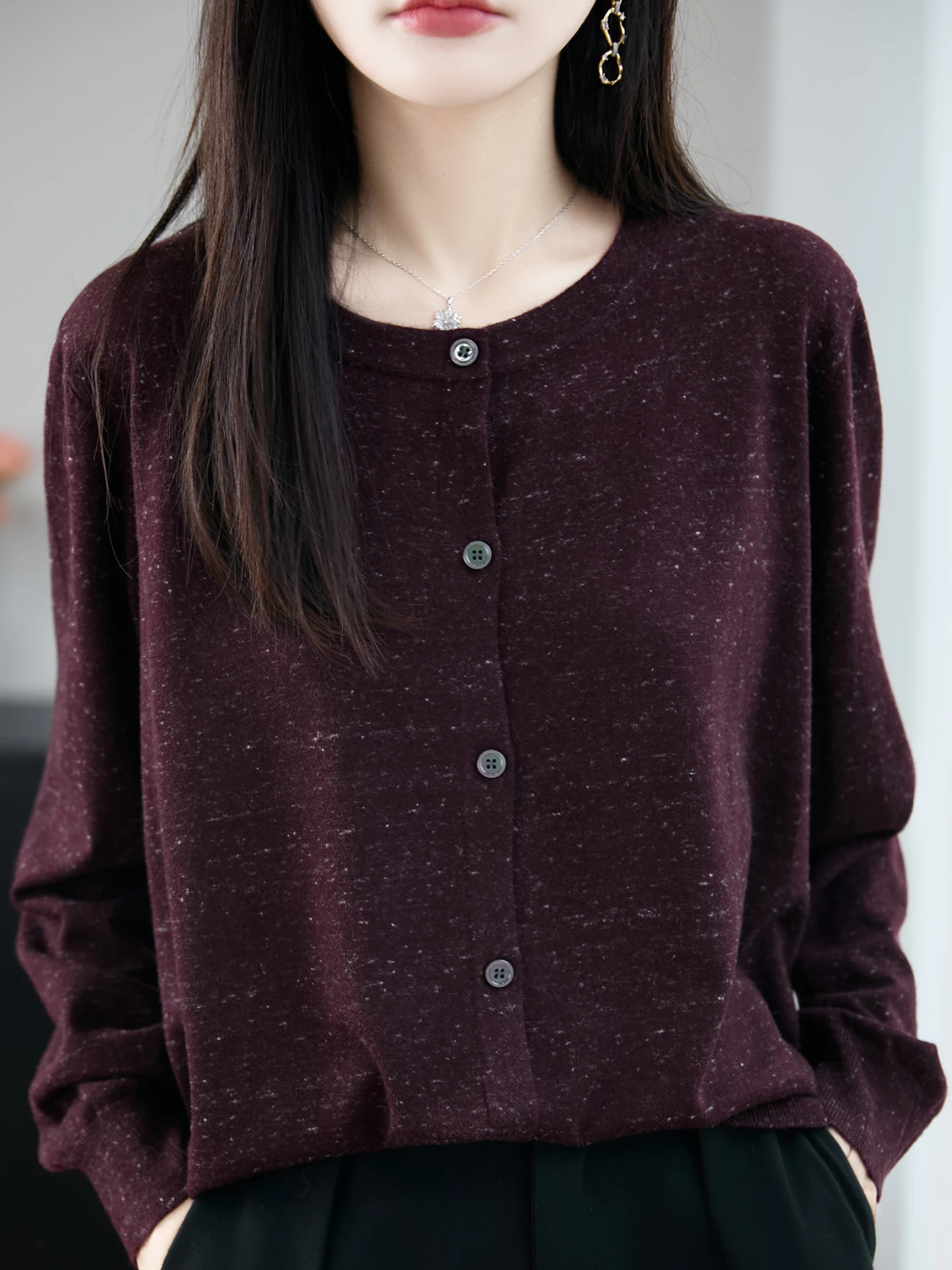 เสื้อคาร์ดิแกนไหมพรมถักแบบเปิดสำหรับผู้หญิง คอกลม รุ่น ay ซีรีส์ฤดูใบไม้ร่วง-ฤดูหนาว ใหม่ สไตล์ลำลอง ทรงหลวม เนื้อผ้านุ่ม