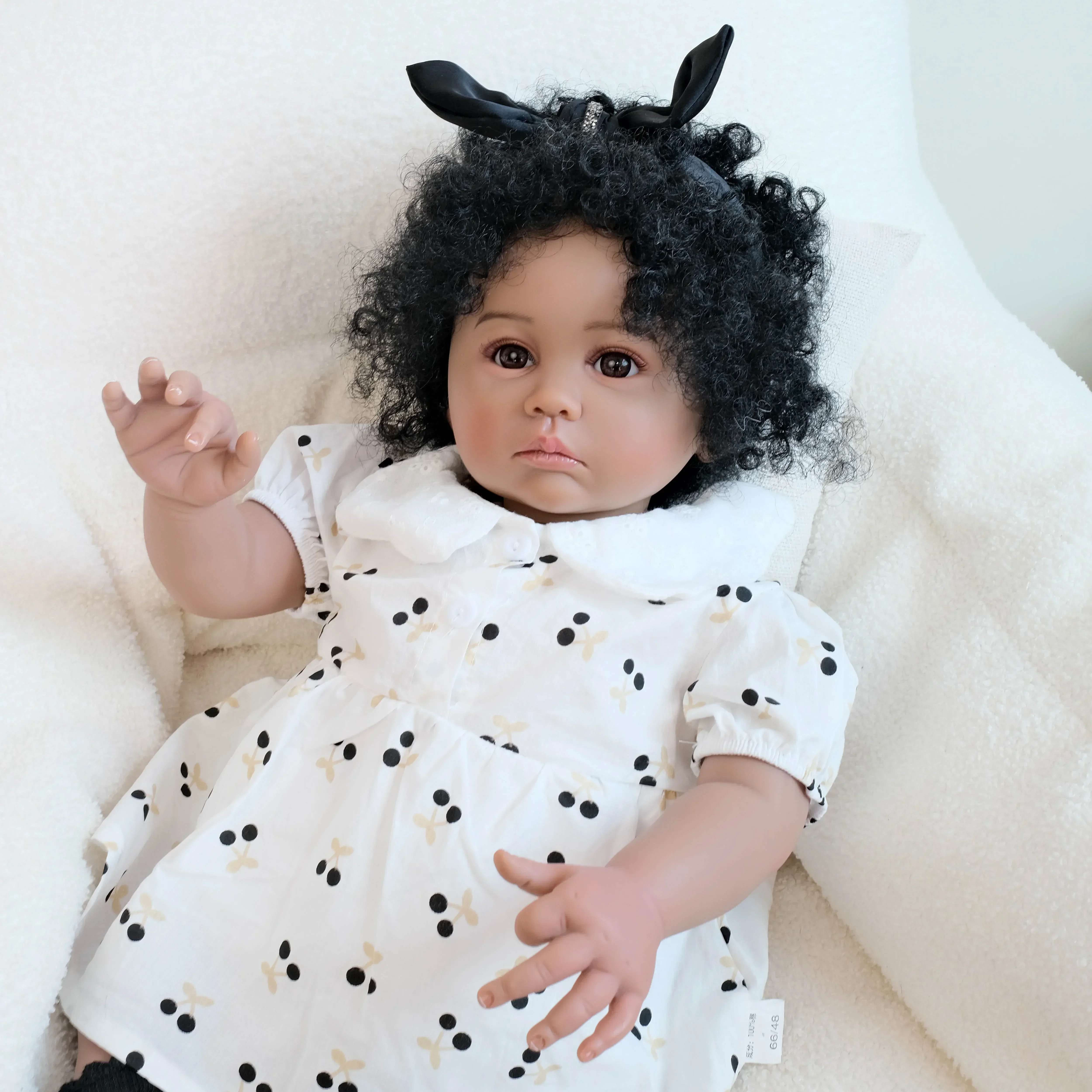 24inch Julieata Dark Skin Soft Cloth Body Multiple Layers Painting Lifelike Newborn Reborn Baby Doll With Hand Root Hair