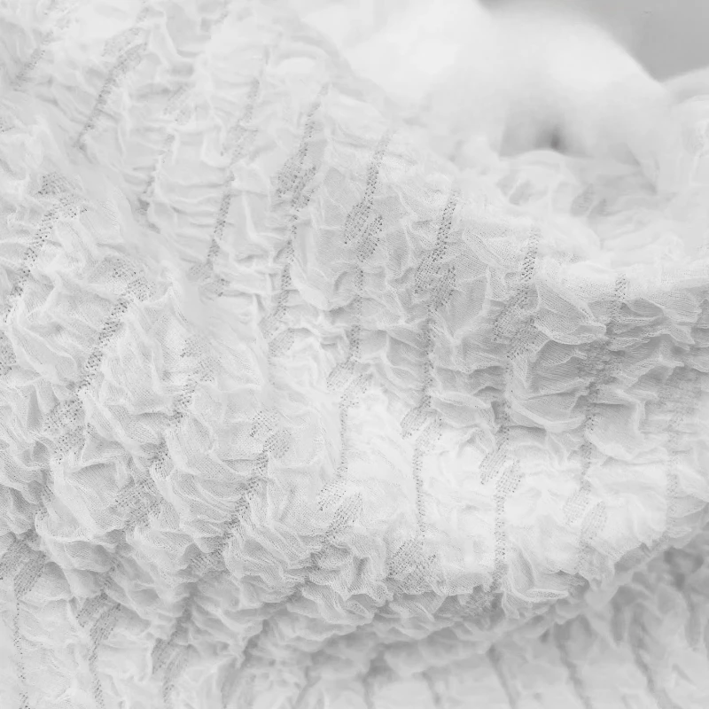 

Белая жатая сетчатая ткань для рукоделия: пошива футболок, платьев, юбок, модной одежды и аксессуаров