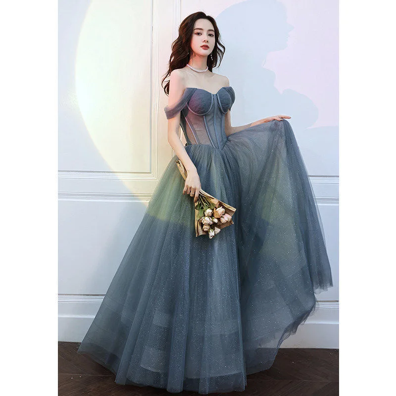 

Elegant Grayish Blue Celebrity Dresses A Line Off the Shoulder Shiny Gilded Tulle Boat Neck Wedding Banquet Ball Evening Dress