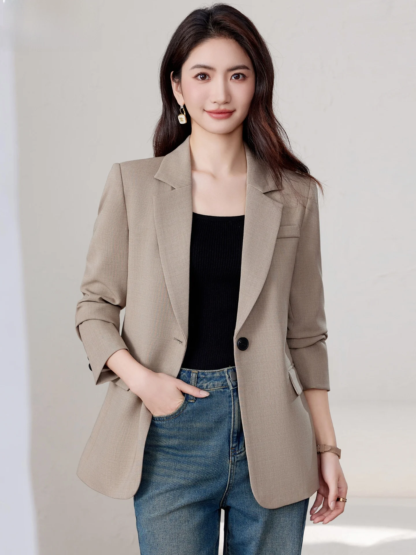 

Женский серый пиджак малого размера, премиум-класса, новинка осени 2026, повседневный, в корейском стиле, верхняя одежда