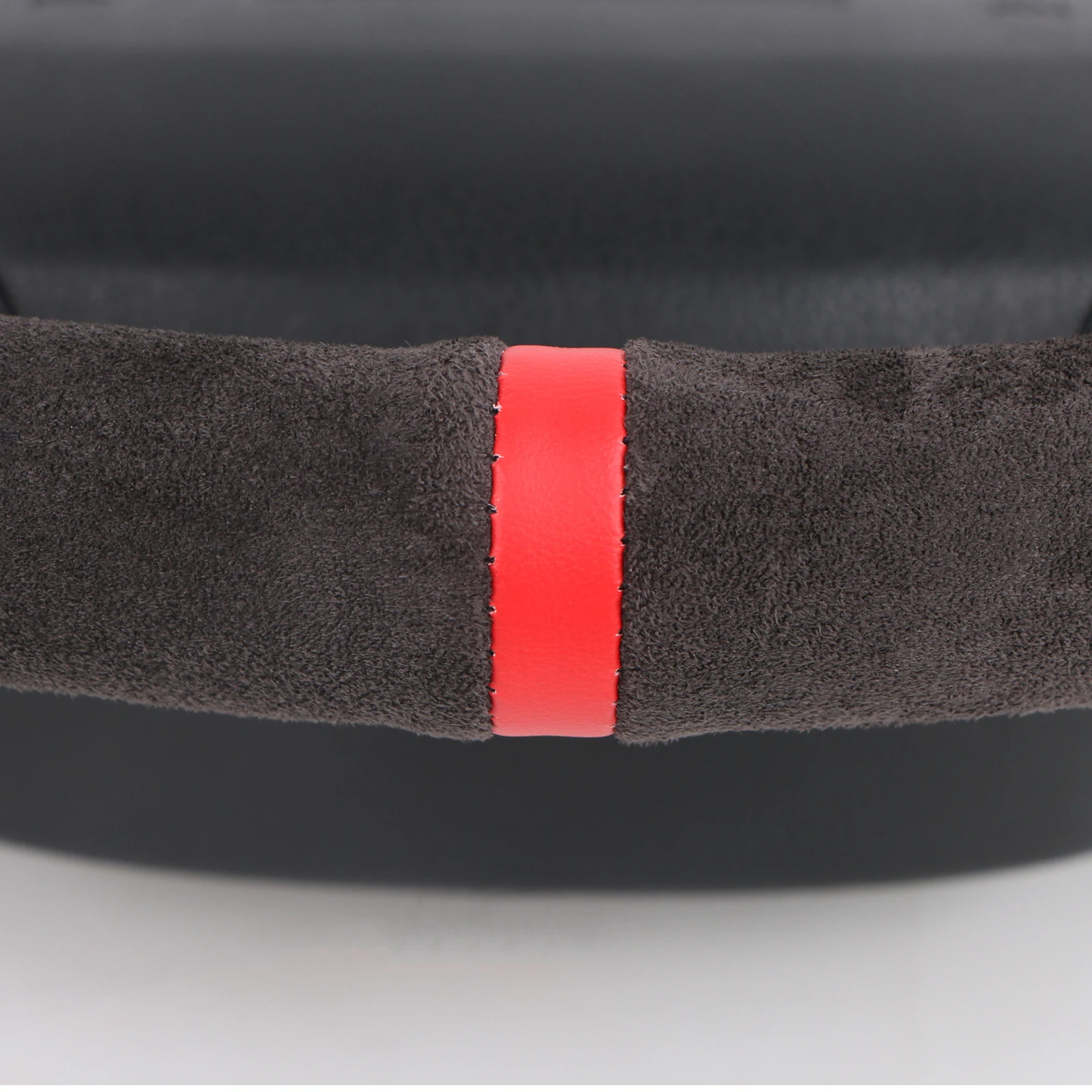 Suede Car Steering Wheel Cover For Mercedes Benz C180 C200 C350 C300 CLS 280 300 350 500 GLK Soft Leather Auto Accessories