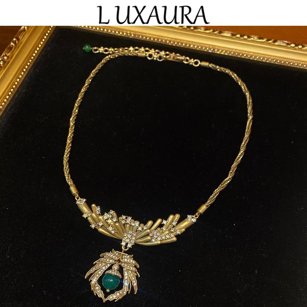 

Vintage fashion classic copper plated 18K geometric style paired with bohemian women's jewelry necklace