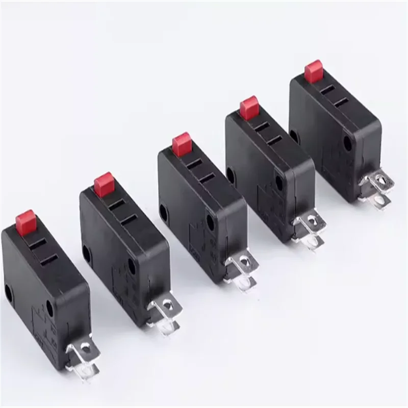 

Пальник CO2, экранированный сварочный пистолет, аксессуары, двухжильный штекер, переключатель управления M8/M6, соединение газовой трубы