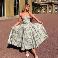 YENKYE-Vestido Sexy con tirantes finos y estampado Floral verde para mujer, Vestido Midi de cintura baja con corte en A, vestidos de verano para vacaciones, Vestido de fiesta 2025