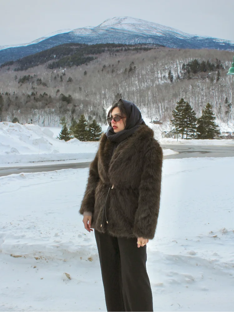 

Female 2025 Winter Lady Outwears Casual Faux Fur Loose Coats Women Solid Full Sleeve Warm Thicken Turn-down Collar Belt Coat