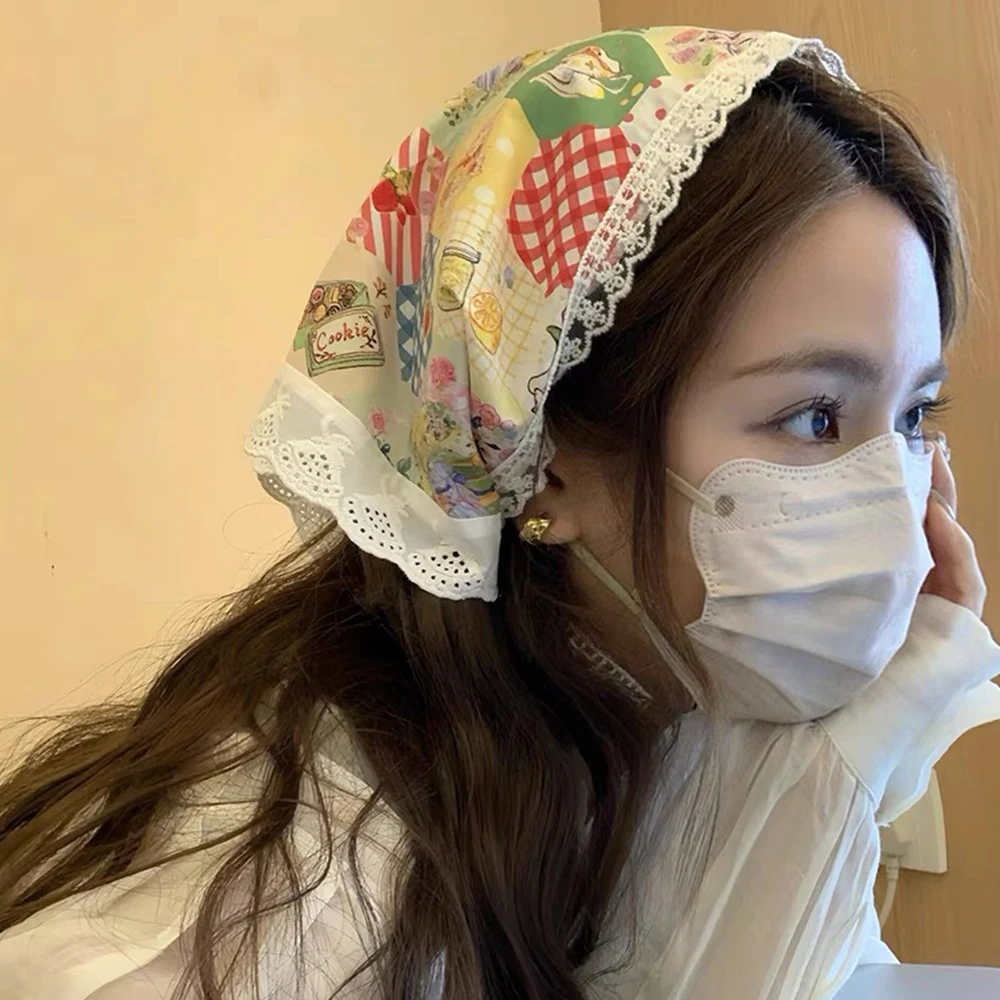 New Floral Lace Headscarf French Pastoral Triangle Headbands Retro Print Lace-up Head Scarf Exquisite Women Hair Band Headwear