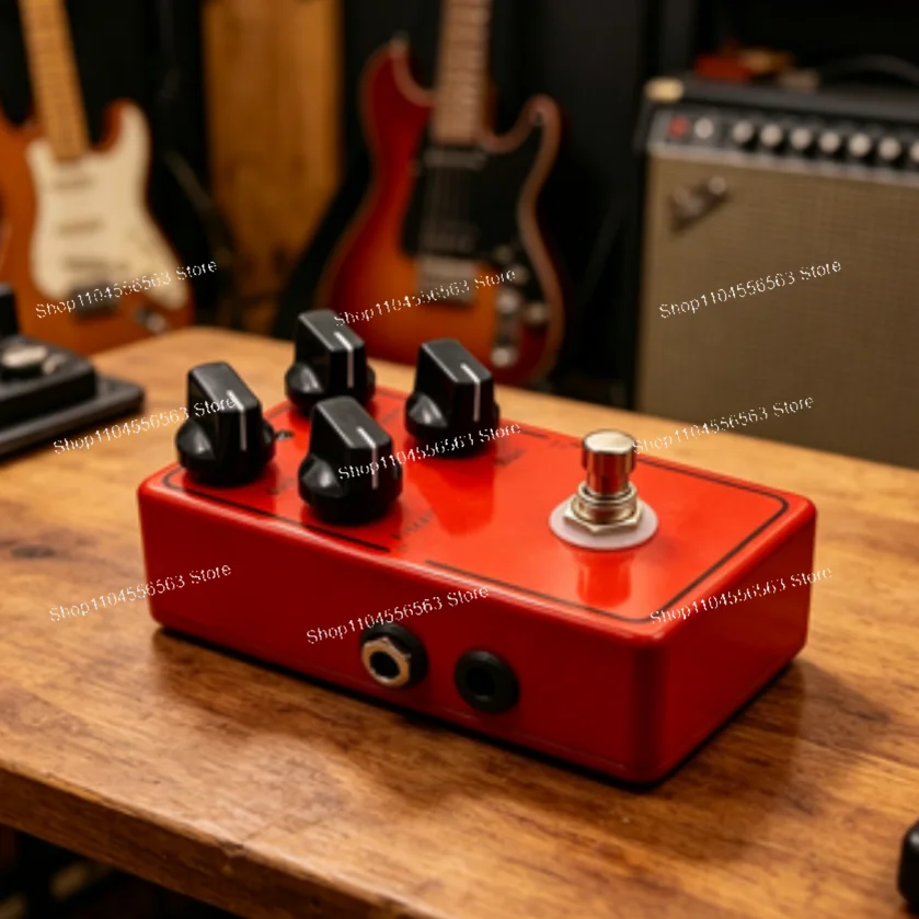 Pedal de Efeito para Guitarra Elétrica Monobloco - Amplificação Frontal e Overload (Reprodução do Pré-Amplificador Xotic BB)