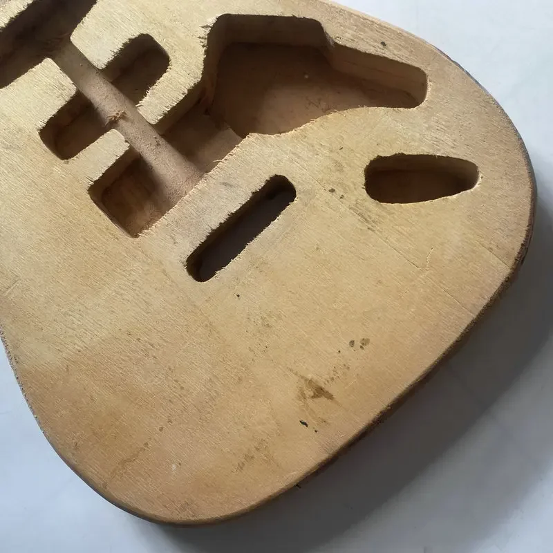 IB457 التالفة الصلبة باس الخشب ST نموذج الغيتار الكهربائي الجسم SSH التقاطات جسر اهتزاز للاستبدال وتقوم بها بنفسك لا دهانات #3