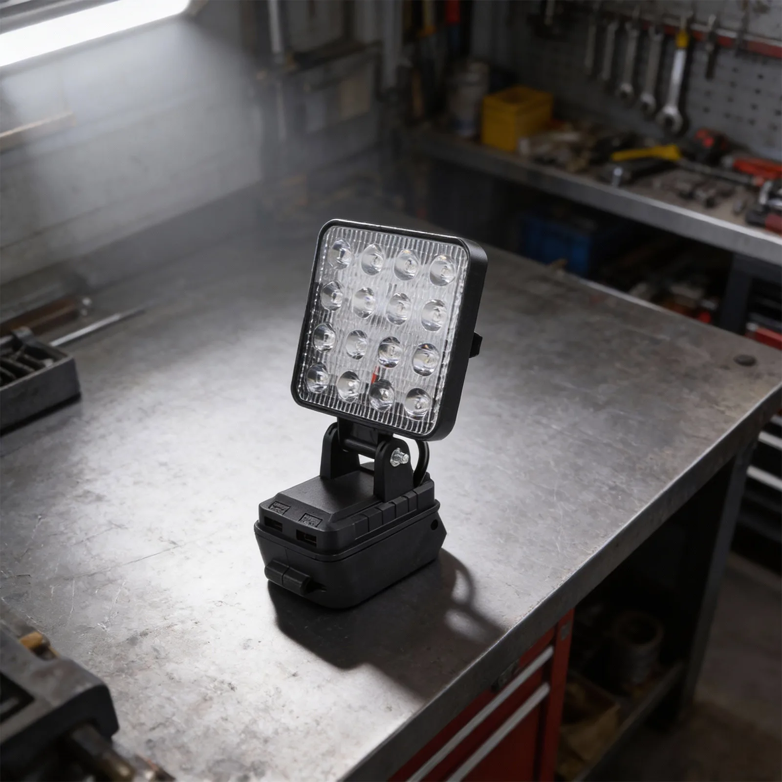 

Аккумуляторная лампа Li-Ion с 16 светодиодами, рабочий фонарь, 16 светодиодов, материал ABS, USB-порт для зарядки, совместимость с мобильными устройствами