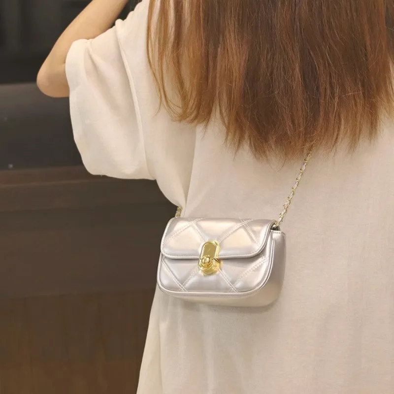 

2025 летняя новая повседневная однотонная сумка через плечо из искусственной кожи, женские сумки для девочек, маленькие сумки на плечо для офиса, повседневная модная женская сумка