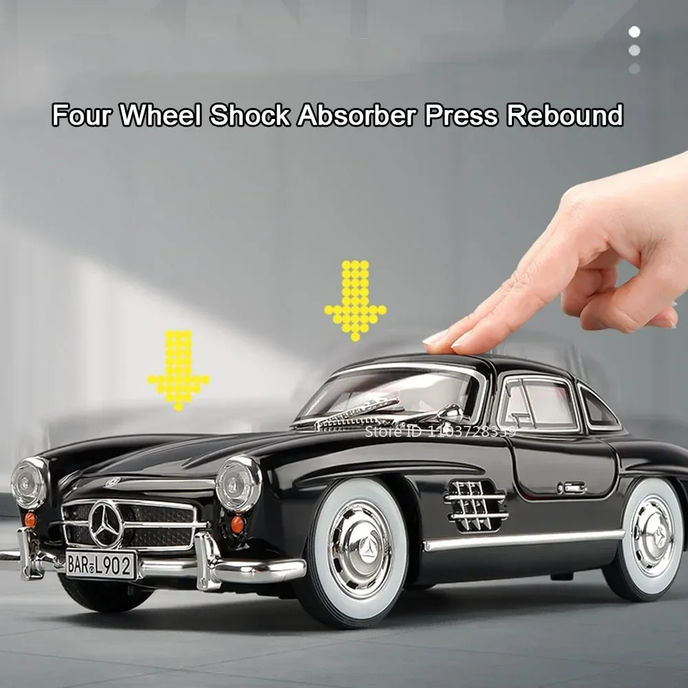 1:24 300SL Vintage Car Toy Models Alloy Diecast Sound Light Doors Opened Pull Back Shock Absorption Christmas Gifts for Kids
