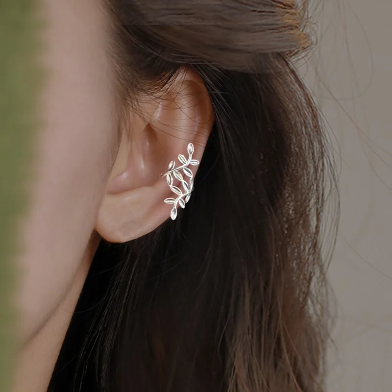 Vintage Hollow Butterfly Ear Clip Without Piercing Earrings For Women Fashion Exquisite Ear Cuff Wedding Jewelry