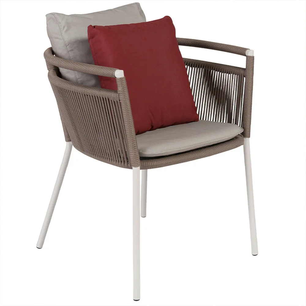 Mesas e cadeiras externas personalizáveis