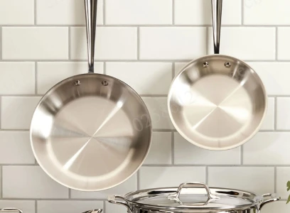 

Professional Grade Tri-Ply Frying Pan Multi-Layer Stainless Steel Induction Safe Chef's Pan