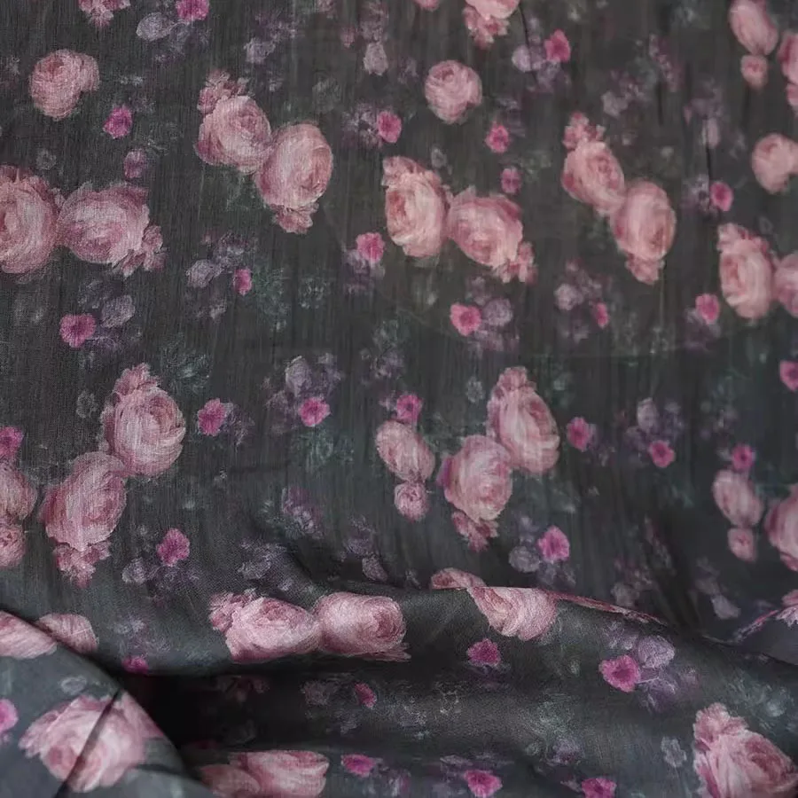 

1 ярд новая натуральная ткань рами, черный фон с принтом роз, швейная юбка, платье, рубашка, сумка, ткань Cheongsam для одежды