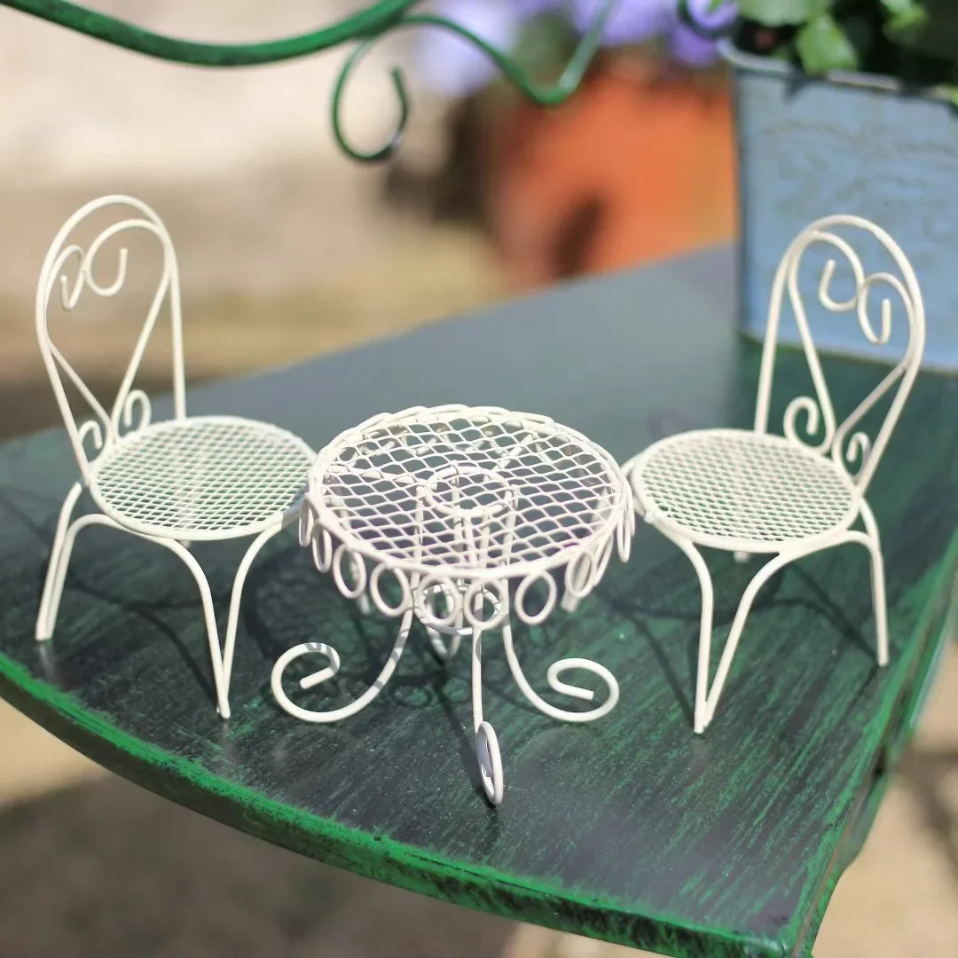 1/12 1/8 BJD Dollhouse 2pc Mini Metal Rocking Chair+Round Table Set Model Dollhouse Garden Furniture Decoration Accessories