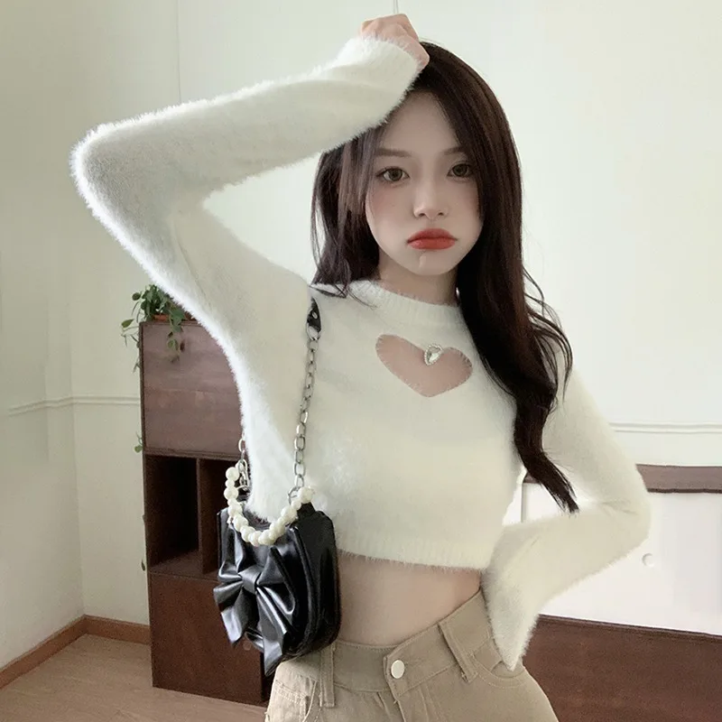 Women\'s Knitted Plush Long Sleeve Round Neck T-shirt Fashion Heart-Shaped Hollow Out Solid Color Versatile Cropped Top