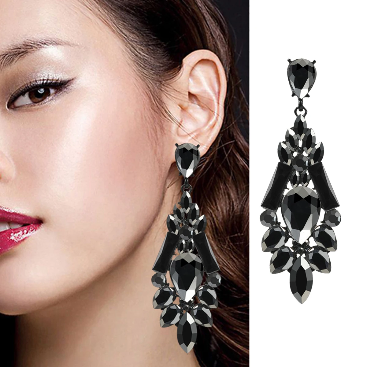

1 Pair Exaggerated Rhinestone Earrings Long Retro Water Drop Shape Eardrop Earrings for Women (Black)
