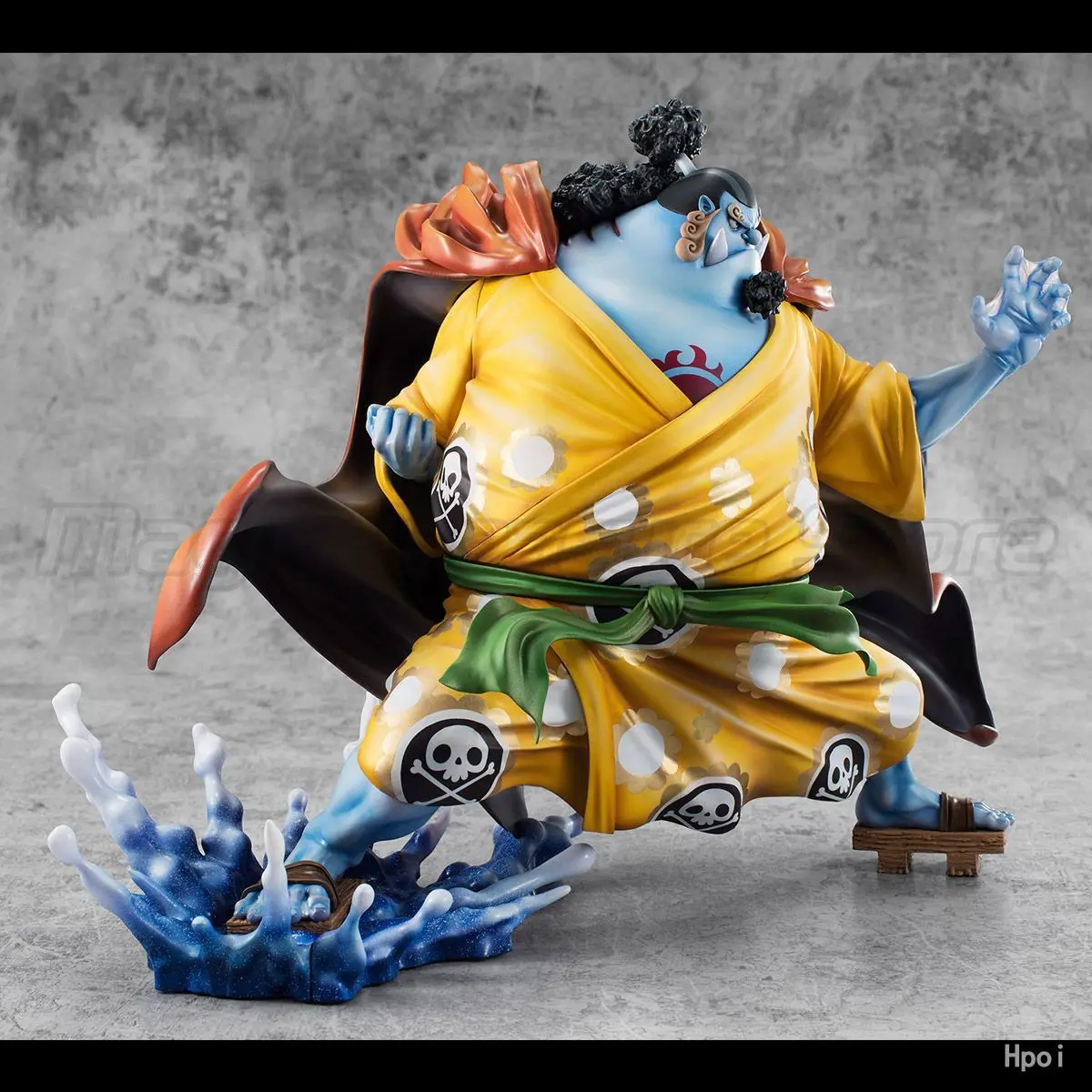 【MT】MegaHouse POP MAX Jinbei 1/8 Scale Animation Model Figure Toys