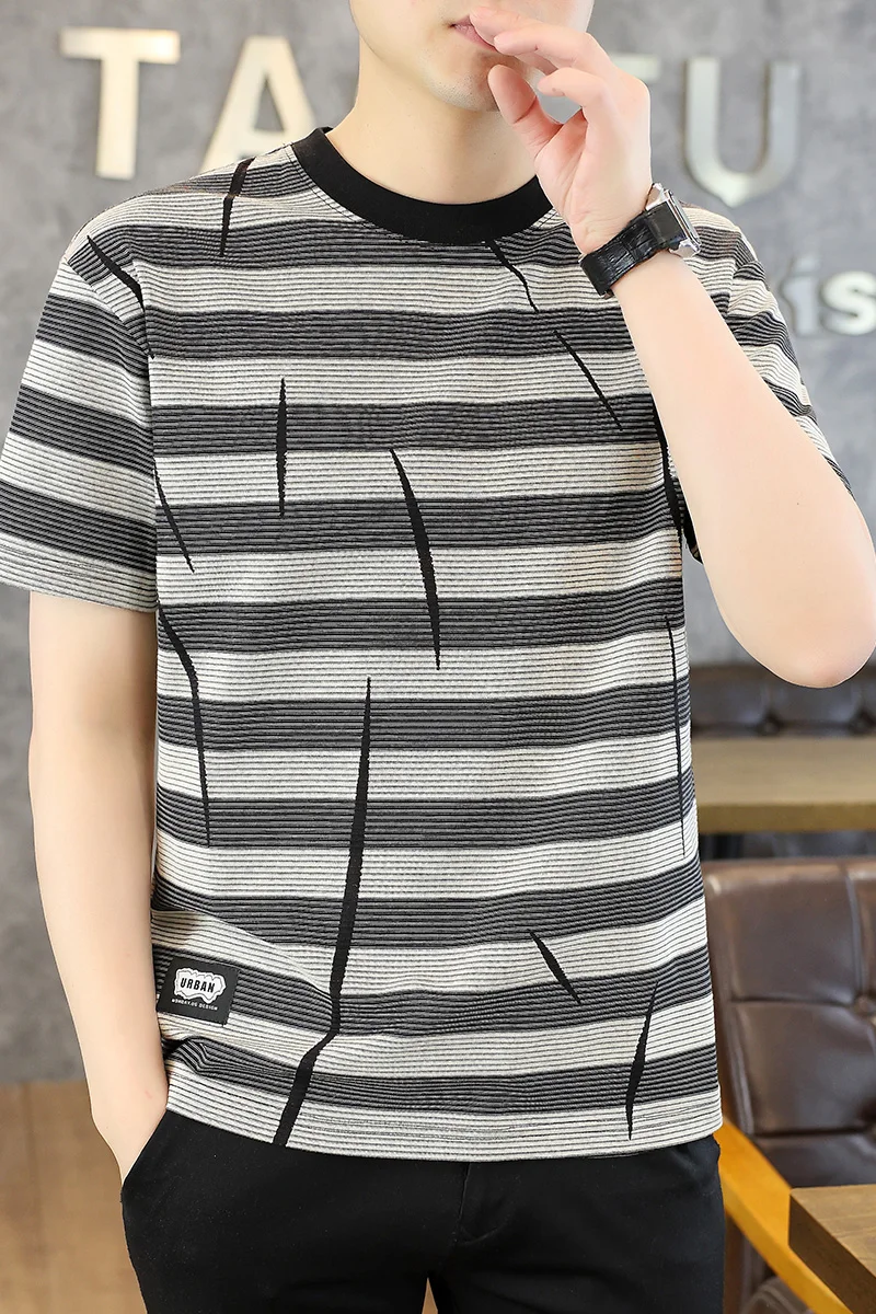2026 Summer New Style Men's Fashion Casual Striped Round-neck Short-sleeved T-shirt Versatile Polo Shirt