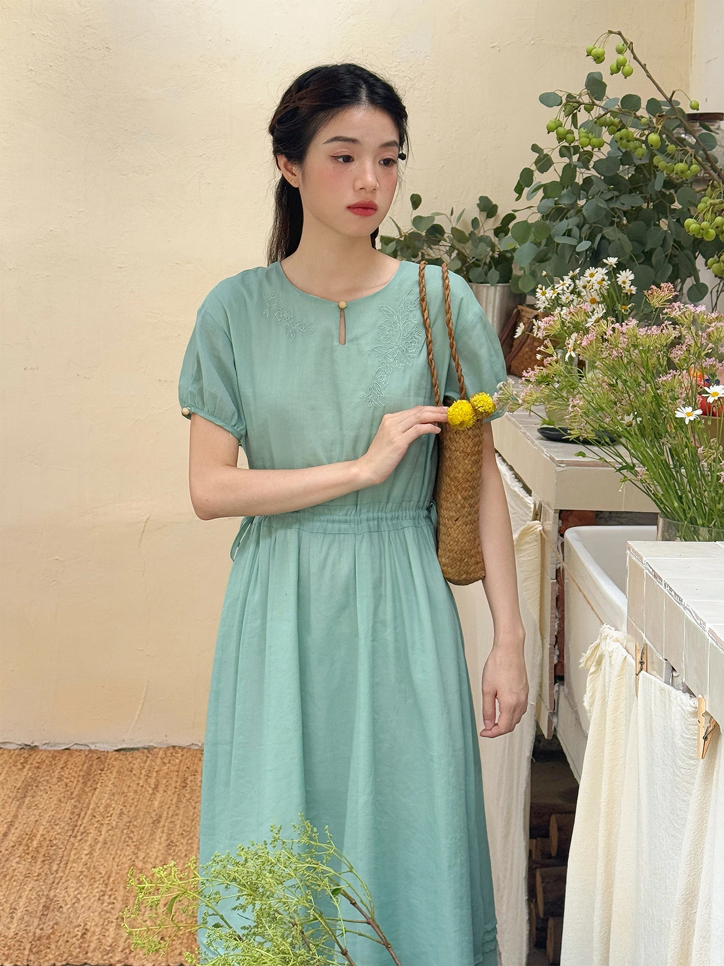 

Loose Long Embroidered Cotton Linen Dr Water Blue l Artistic Sle QI YU Pearl "Micro Wind" A-Line Skirt for Women