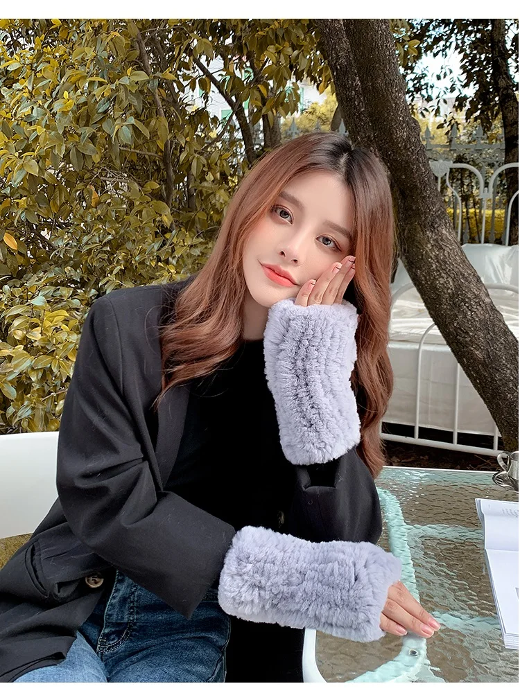

New Women Winter Real Rex Rabbit Fur Gloves Fingerless Gloves Girls Knitted Fluffy Soft Mittens