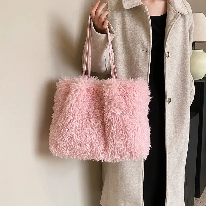 Soft Fluffy Shopper Bag Furry Luxury Handbag Ladies Fur Shoulder Bags Plush Tote High Capacity Women New Fluffy Faux Fur Sac