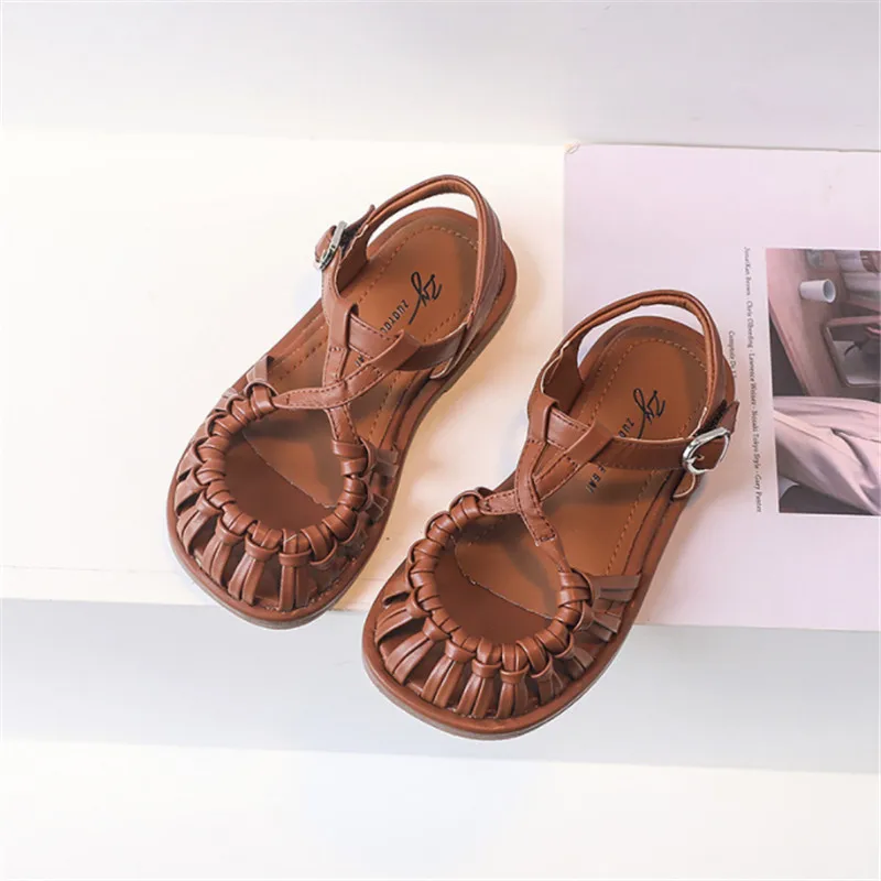 2023 New Summer Children Sandals Leather Cut-out Kids Sandals Soft Sole Non-slip Beach Shoes Fashion Girls Sandals 26-37