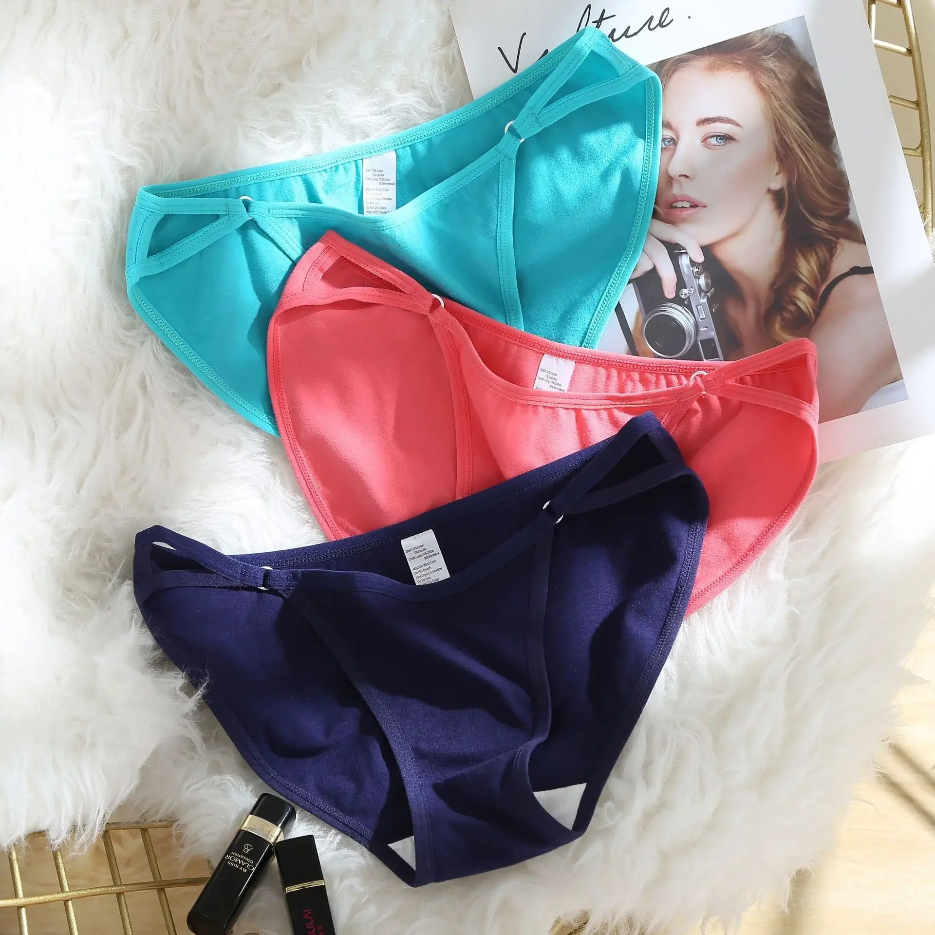 Japanese Simple Comfortable Cotton Fabric Sexy Low Cotton Crotch Panties Women\'s Breathable Large Size Briefs Underwear Lingerie