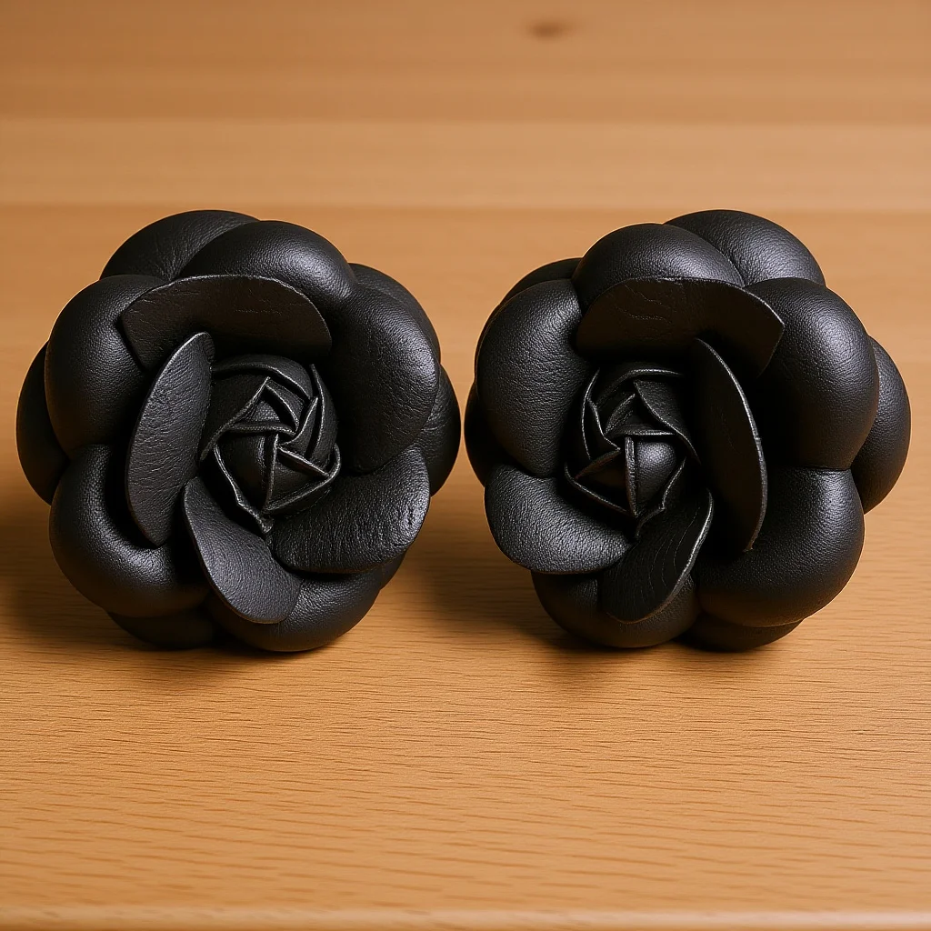 

2Pcs Bridal Shoe Clips Satin Flower Clip for Women Shoes High Heels Sandals Boots Decorative Shoe Clips Accessories