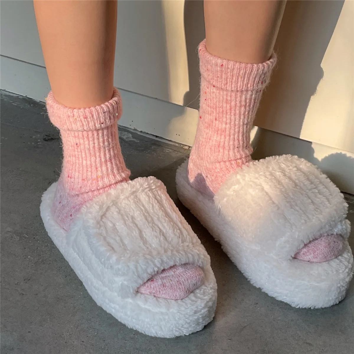 New Winter Socks Women 13.3% Cashmere Wool Thicken Warm Women Socks Sox Japanese Fashion Harajuku Solid Color Thermal Long Socks