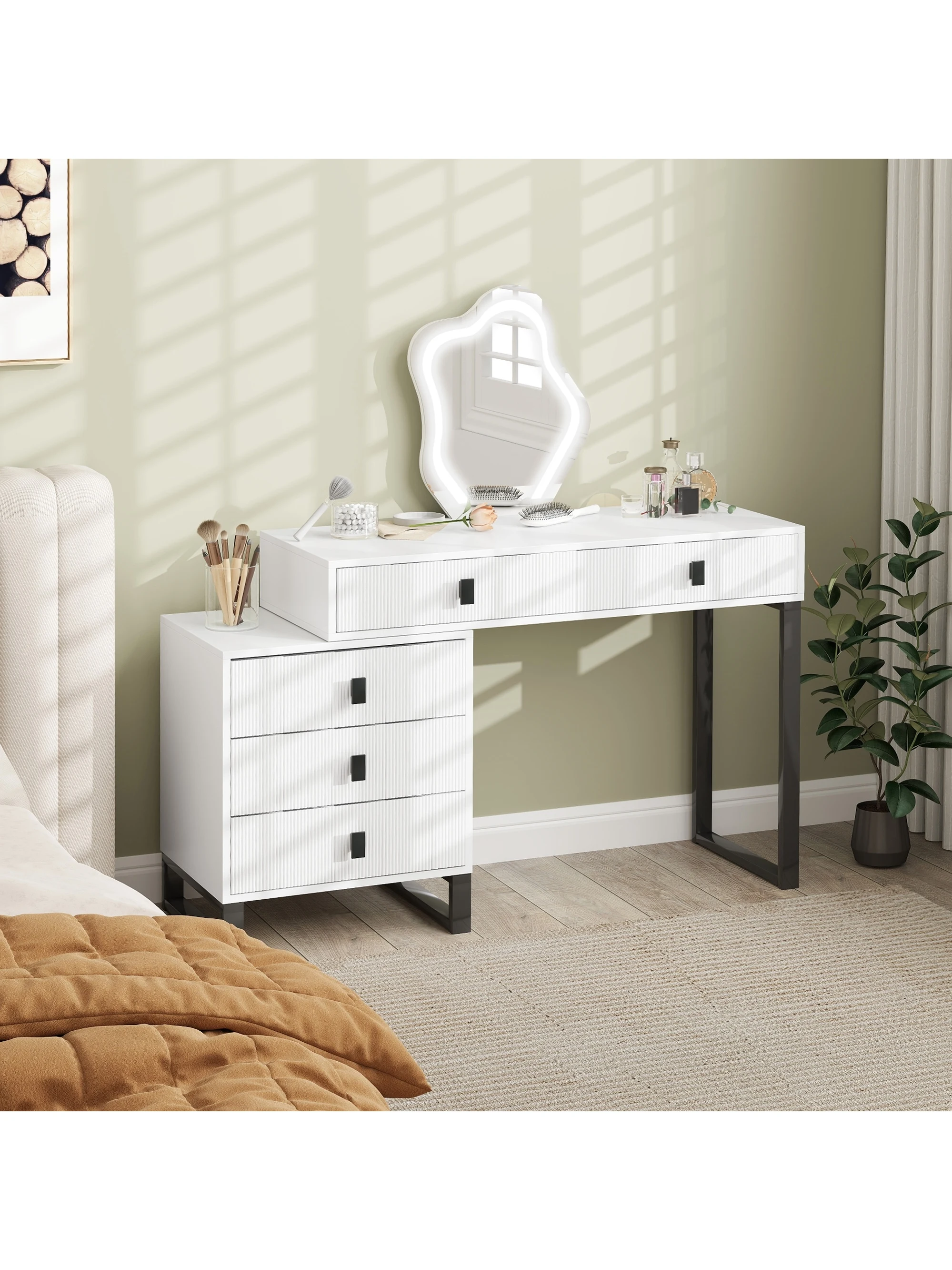HOMCOM Dressing Table with LED Leaf Shape Mirror and 5 Drawers, White