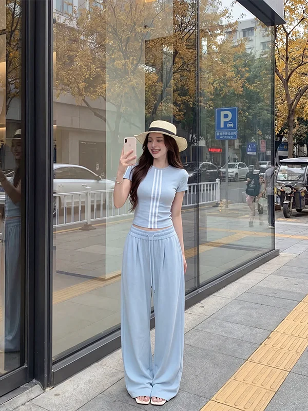 

Comfortable Casual Sporty Two-Piece Set with Drawstring Waist Wide Leg Pants And Striped Patchwork round Neck Short Sleeve Top
