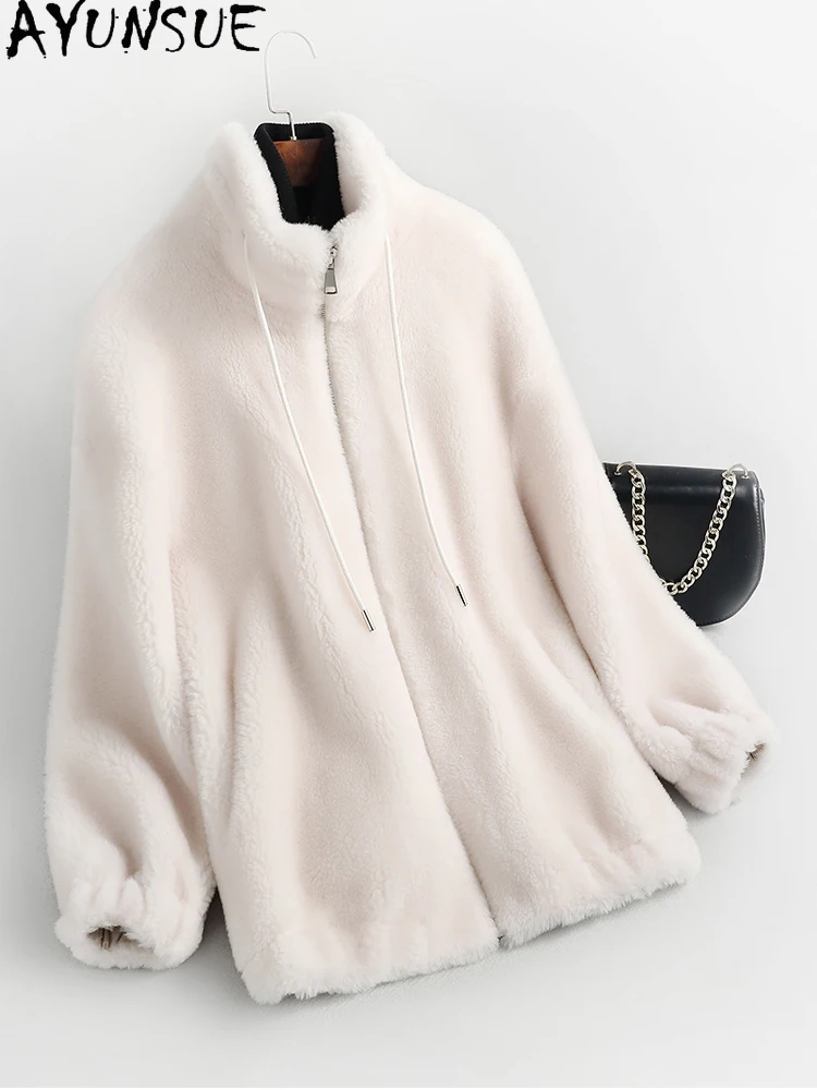 سترة نسائية من الصوف الطبيعي من AYUNSUE بياقة واقفة سترة من فراء الضأن ملابس نسائية ملابس خارجية عالية الجودة 2025 Abrigo Mujer